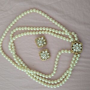 Vintage Necklace and Clip on earrings set